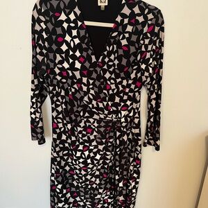 Stylish Anne Klein Faux Wrap Geometric Print Dress size L.